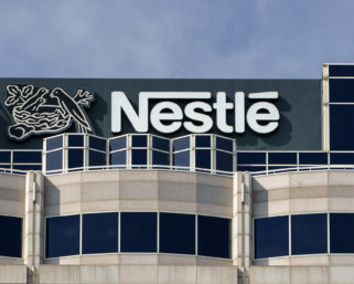 «Лукаморье» вытесняет «Нестле» с прилавков российских магазинов