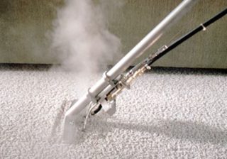 Особенности использования пара во время чистки ковров