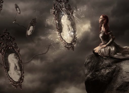 Мистическая история: как зеркало девицу состарило