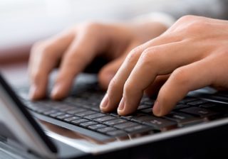 Всемирно известный Pornhub рискует попасть в блокировку