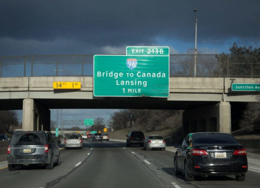 США и Канада договорились закрыть границу