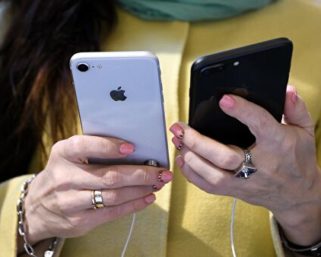 В России начали дорожать iPhone