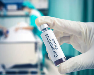 В России начали испытывать вакцину против коронавируса на животных