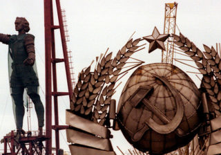 Тест: что вы знаете о самых спорных памятниках России и мира