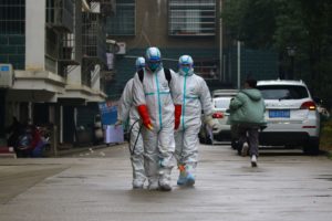 Знаменитости против коронавируса: как российские звезды помогают бороться с эпидемией