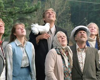 Тест: Угадай, кому из героев советского фильма «Любовь и голуби» принадлежит эта фраза