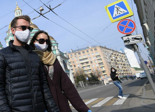 Названы регионы РФ, поднявшие зарплаты во время пандемии