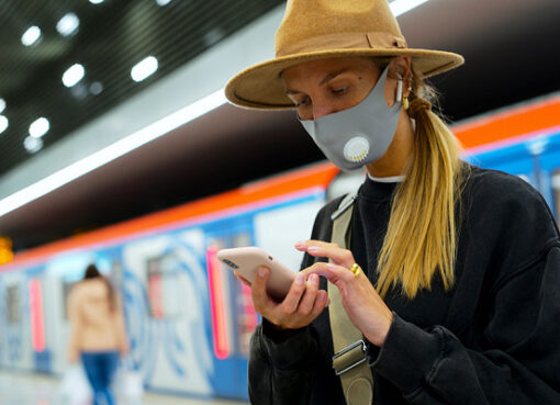 Скорость интернет-платформ без российской регистрации могут ограничить