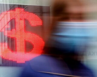 Ждать ли девальвации: мифы, гипотезы, реальность