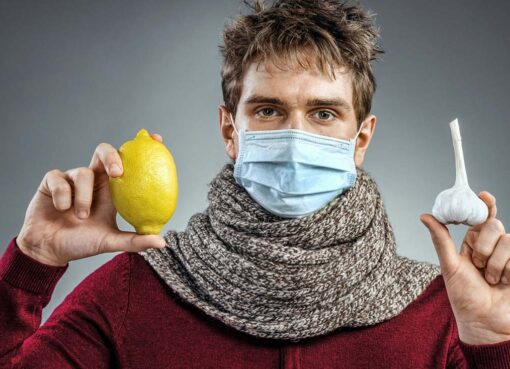 «О гриппе забыли»: люди болеют сезонной простудой