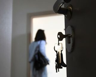 Россияне теряют надежду на покупку квартиры