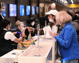 Россия может открыть границы весной 2021 года