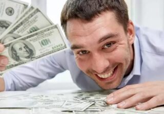 Денежный гороскоп на 2021 год: что ждет знаки Зодиака в год Белого Быка